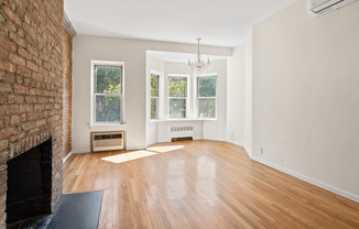 141 W 94 ST