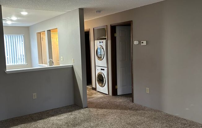 1 bed, 1 bath, 643 sqft, $1,235, Unit 326