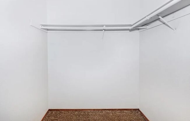 2 beds, 1.5 baths, 1,100 sqft, $1,565, Unit 309