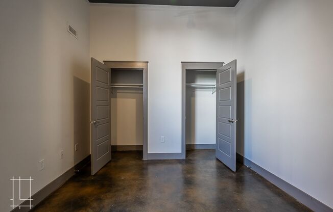 1 bed, 1 bath, $1,330, Unit 727 N. 4th St. Apt. 201