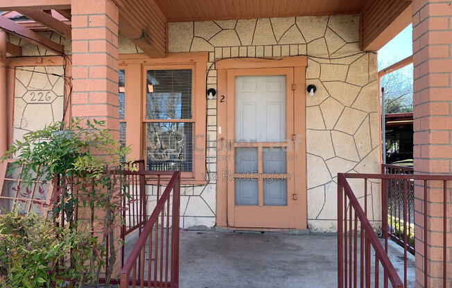 226 MCLAUGHLIN AVE