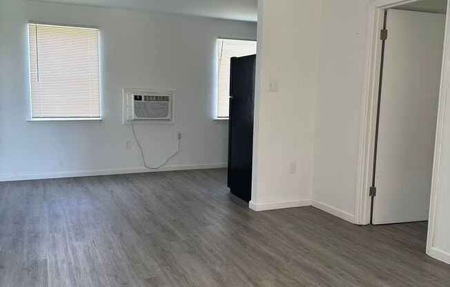 1 bed, 1 bath, 550 sqft, $800