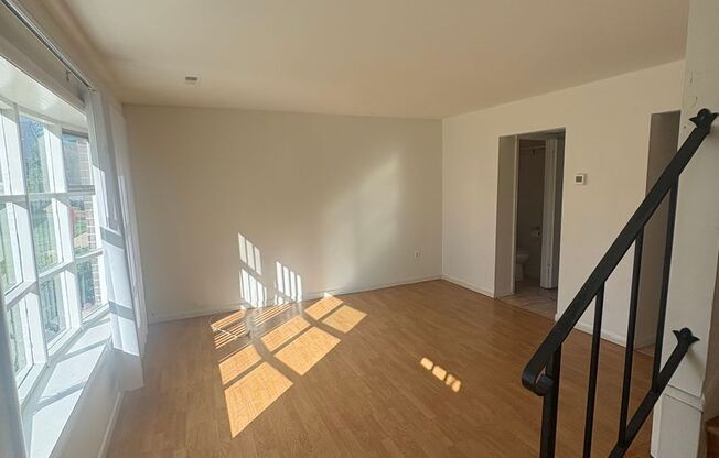 Walther Townhomes 5505-5527 Walther Avenue
