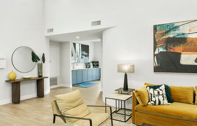 2 beds, 2 baths, $1,575, Unit 221