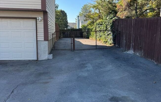 5943 W LODESTONE AVE