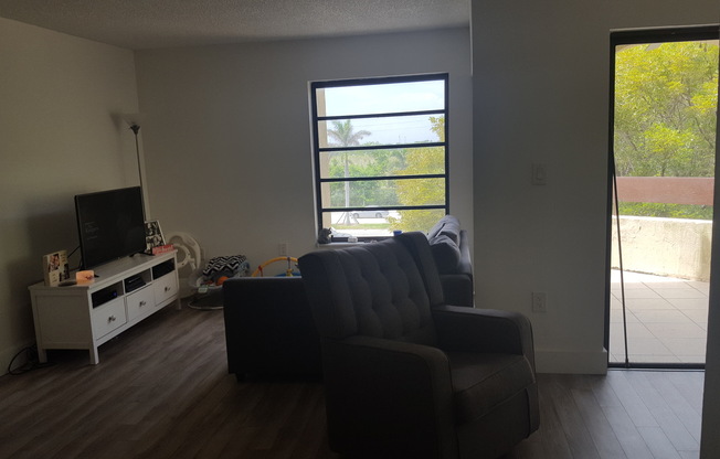 8820 SW 123 CT