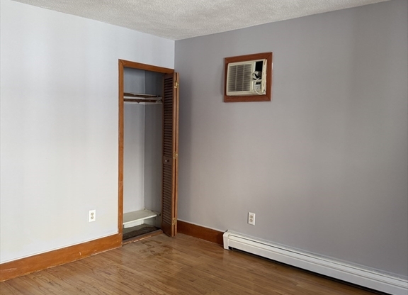 10 Folsom Court