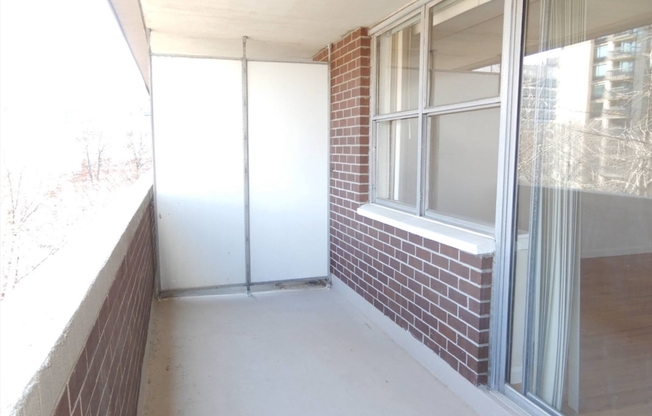 1 bed, 1 bath, 850 sqft, $3,300, Unit 6J