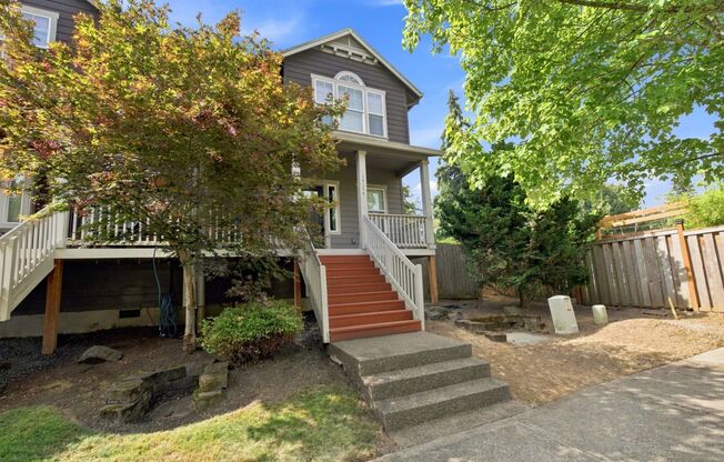 $500 off First Month!! Beautifully Updated 4-Bedroom Oregon City Home with A/C, Fireplace & Fenced Yard!