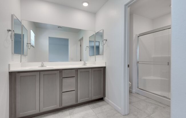 Modern 3-Bedroom Townhome in Gated Community