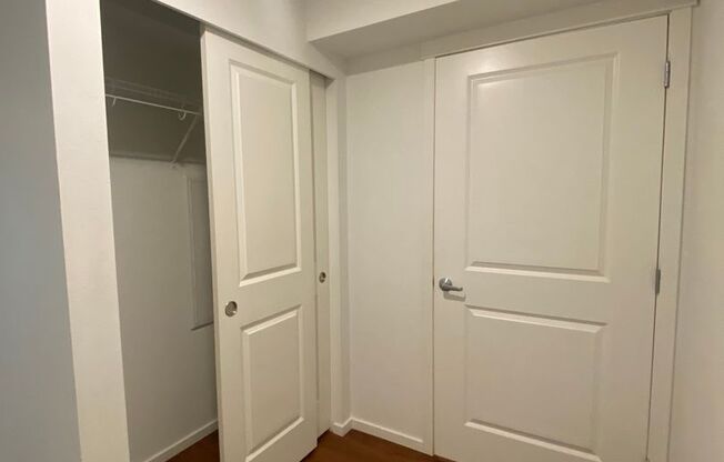 1 bed, 1 bath, 655 sqft, $2,195, Unit 2401-A