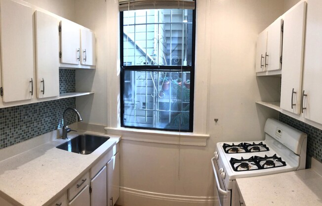 1 bed, 1 bath, 800 sqft, $2,450, Unit 4