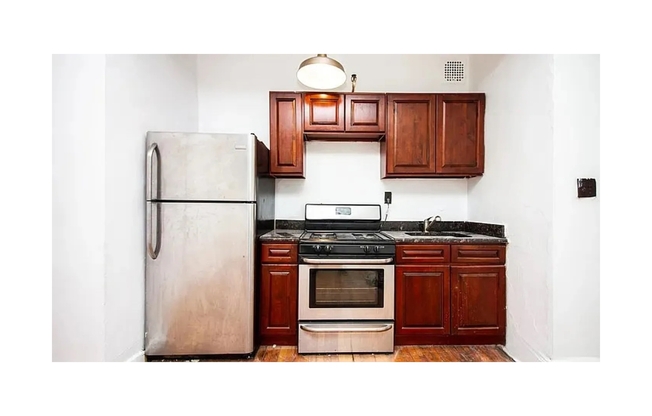 352 LAFAYETTE AVE