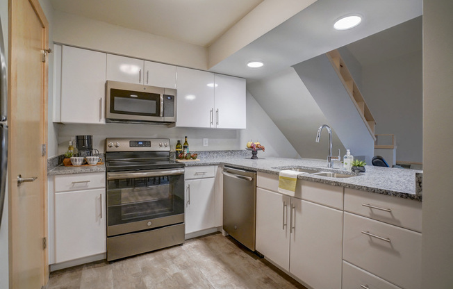 1 bed, 1 bath, $1,175