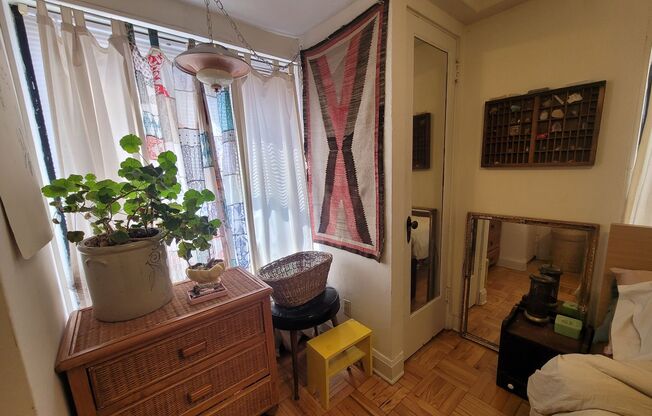 1 bed, 1 bath, $1,095, Unit 110
