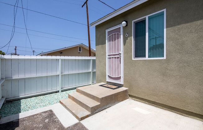 1414 Roosevelt Ave