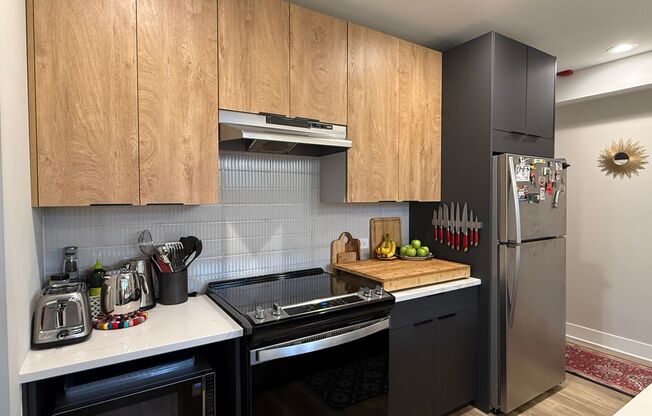 1 bed, 1 bath, 693 sqft, $2,299, Unit 105