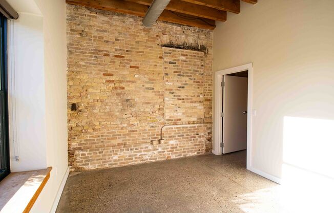 2 beds, 2 baths, 1,164 sqft, $2,250, Unit 111