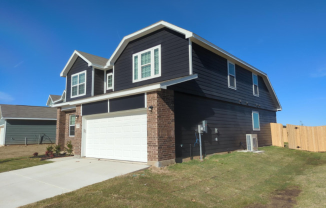2436 DAHLIA DR