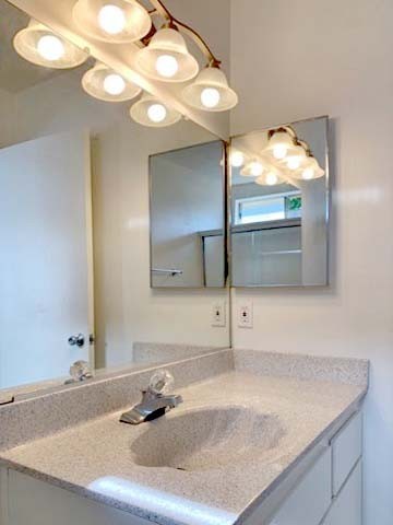 1 bed, 1 bath, 675 sqft, $1,995, Unit B203