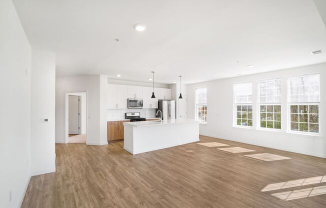 2 beds, 2 baths, 1,373 sqft, $3,375, Unit 322