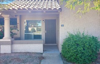 **CHARMING 2 BEDROOM/2 BATHROOM PATIO HOME IN CHANDLER (CHANDLER BLVD & COOPER)**