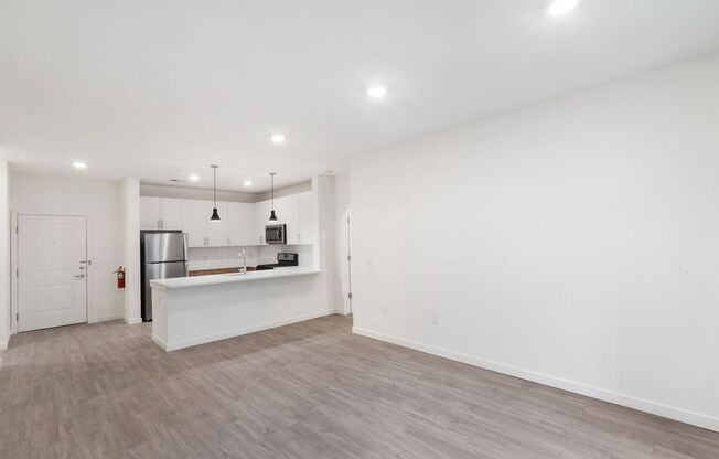 2 beds, 2 baths, 1,167 sqft, $2,950, Unit 434