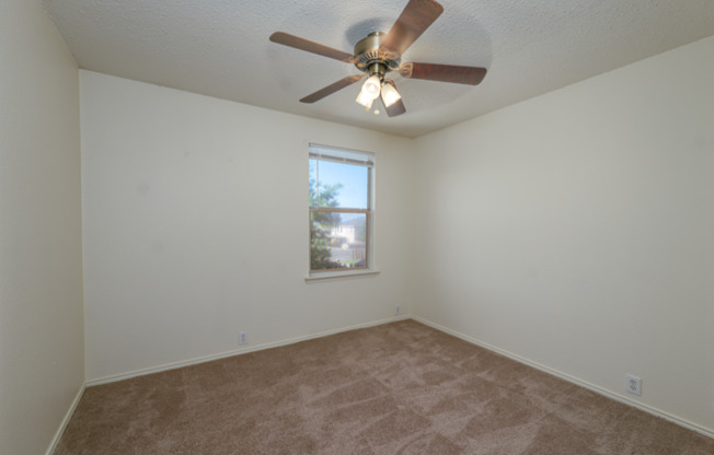 234 BAYLOR DR
