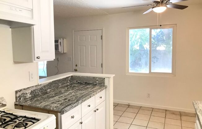 1 bed, 1 bath, 600 sqft, $1,795