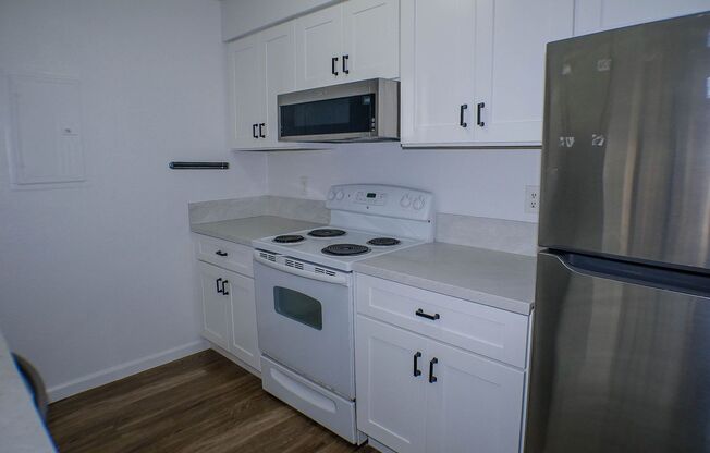 1 bed, 1 bath, $2,195, Unit # 288