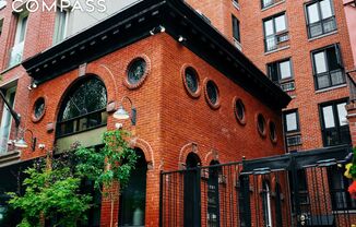 51 IRVING PL