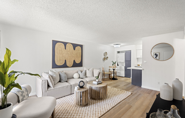Oakridge Apartments - One Bedroom Model