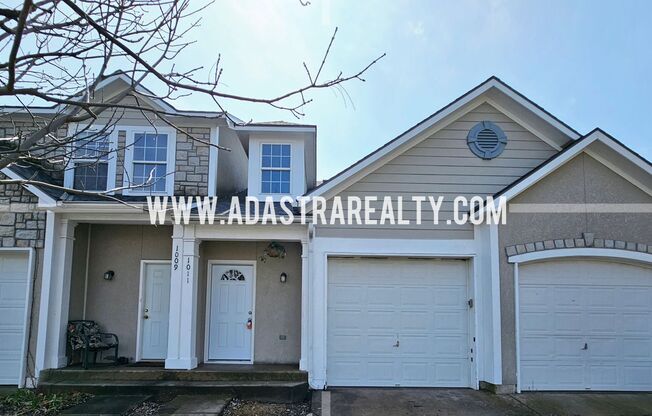 Very Spacious Townhome in West Olathe-Available in MAY!!
