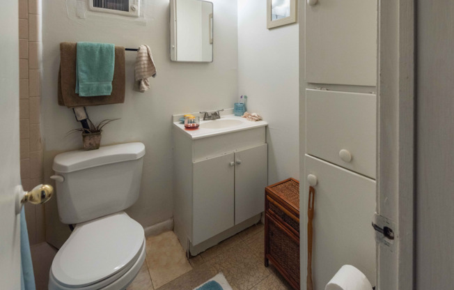 Tamerlane Apartment Homes