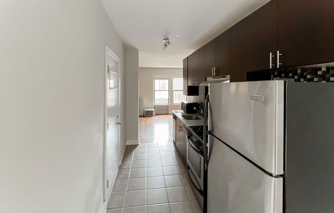 1 bed, 1 bath, 560 sqft, $2,100, Unit 516-309