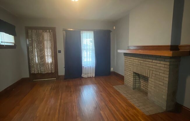 3 beds, 1 bath, $1,575