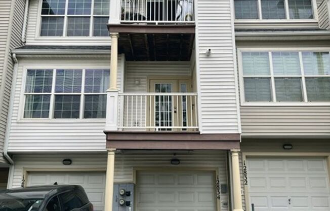 2 beds, 2 baths, $2,300