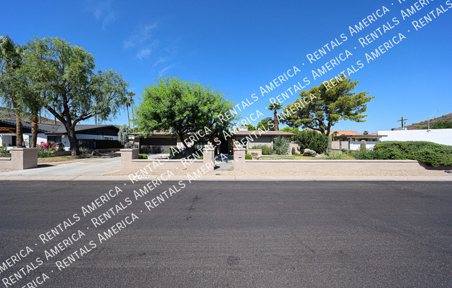 13242 N 11 AVE