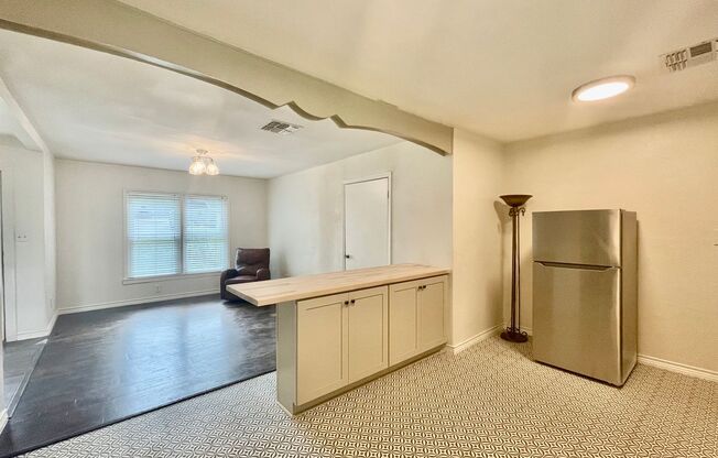 Fully Updated & Unbeatable Location