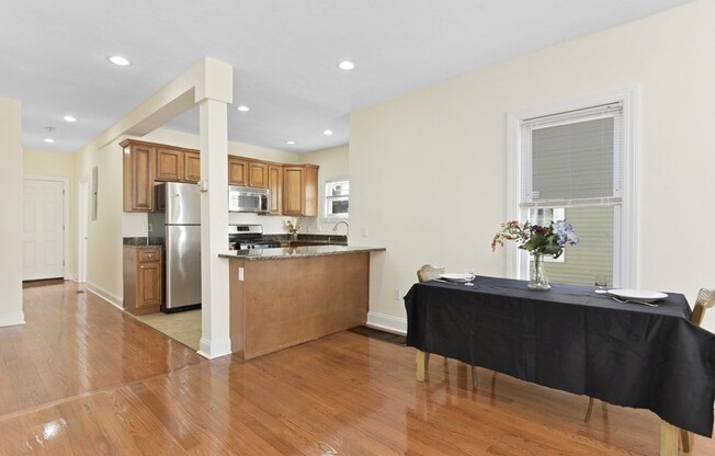 6 WILSON AVE