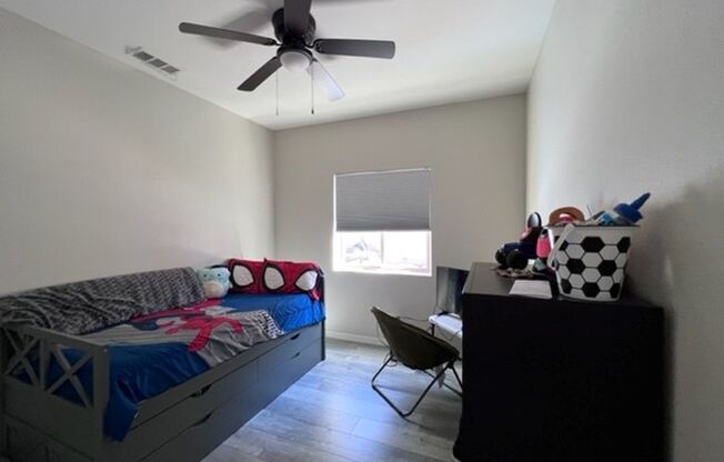 3 beds, 2 baths, $2,200