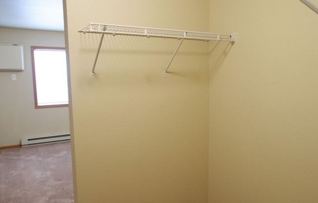 2 beds, 2 baths, 1,014 sqft, $1,415, Unit 1830-114