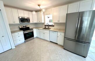 3 beds, 2 baths, $3,200