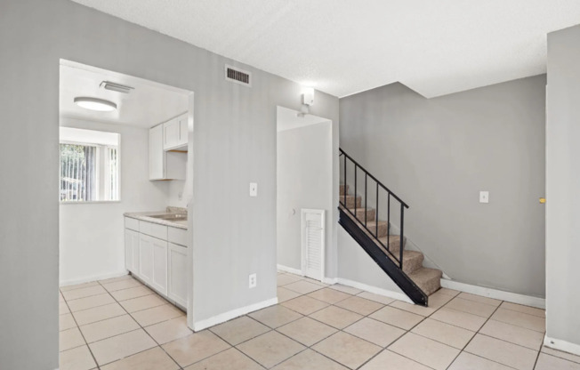 1 bed, 1 bath, 850 sqft, $1,050, Unit 29-066C