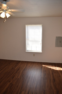 2 beds, 1 bath, 640 sqft, $625, Unit 2020# 2