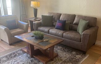 2 beds, 2 baths, $2,195, Unit 213
