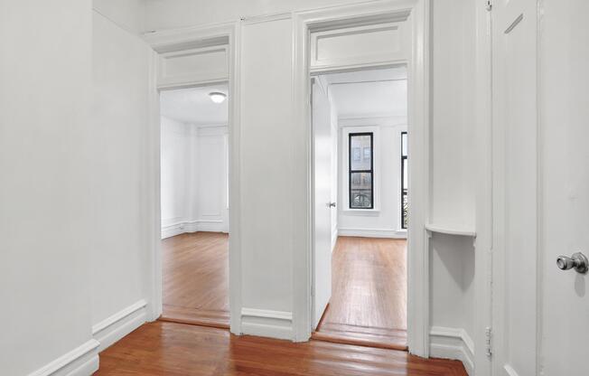347 W 55 ST