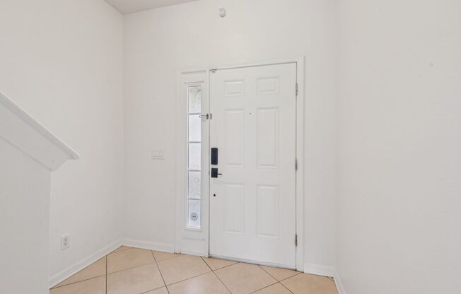 Beautiful Riverview Rental – Water, Sewer & Trash Included