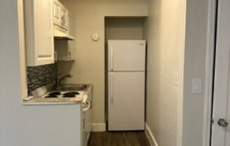 2222 Van Buren LLC