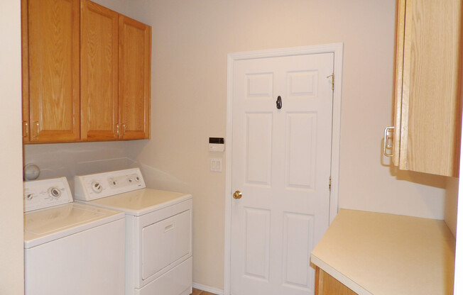 2 beds, 2.5 baths, $2,395